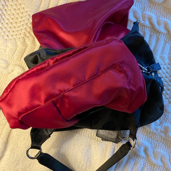 Coach Black Signature Canvas and Leather Madison Hobo Bag - Picture 8 of 15